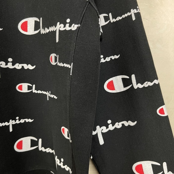 Champion Reverse Weave Men’s All Over Script Black Crew Neck Sweatshirt Medium - Picture 4 of 8